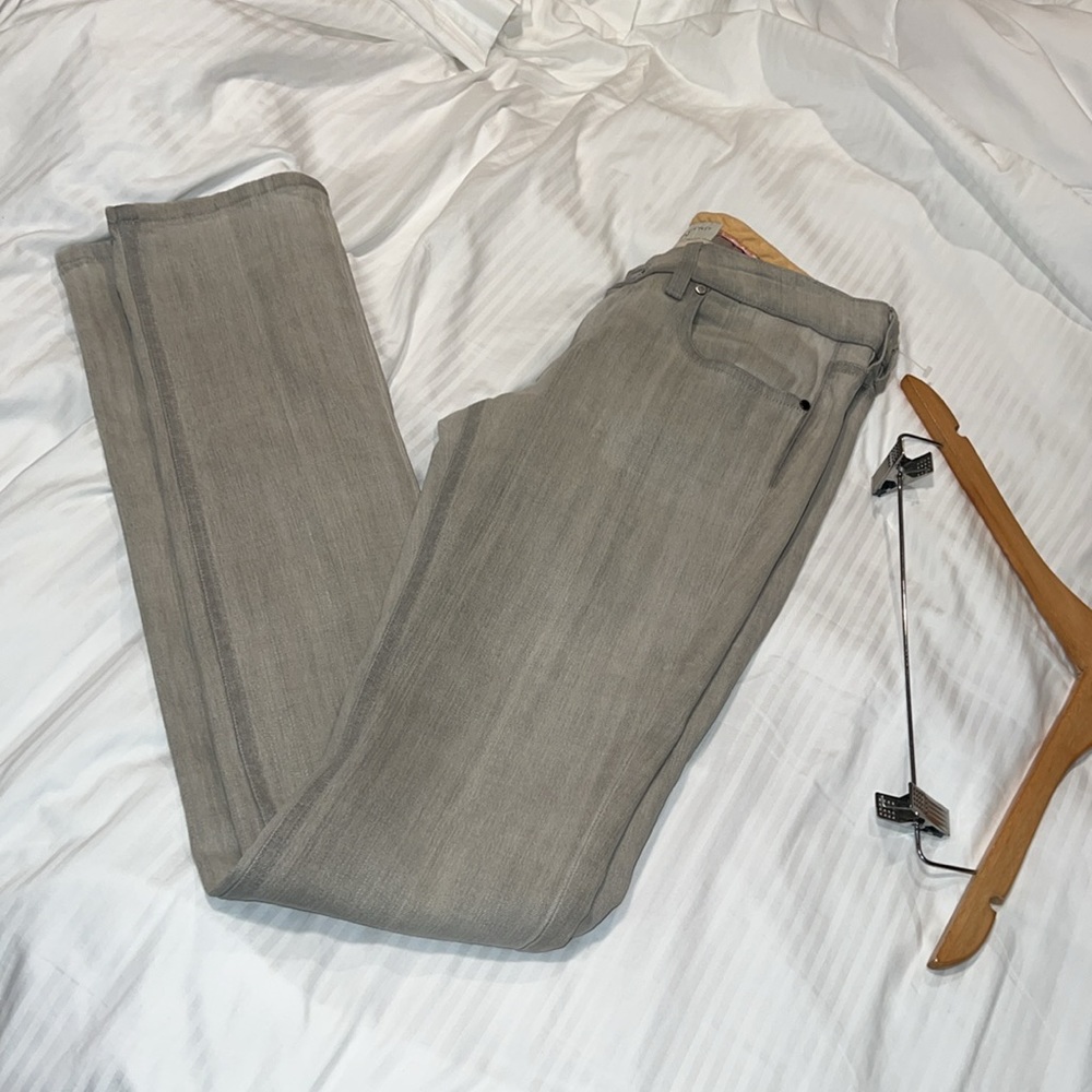 🛑 1 hour sale. Stella McCartney, gray wash jeans size 30